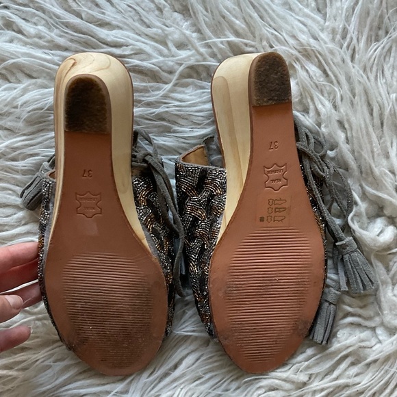 Anthropologie Gray Beaded Suede Tassels Wrap Open Toe Wedge Sandals EUC Size 37 - Picture 9 of 12